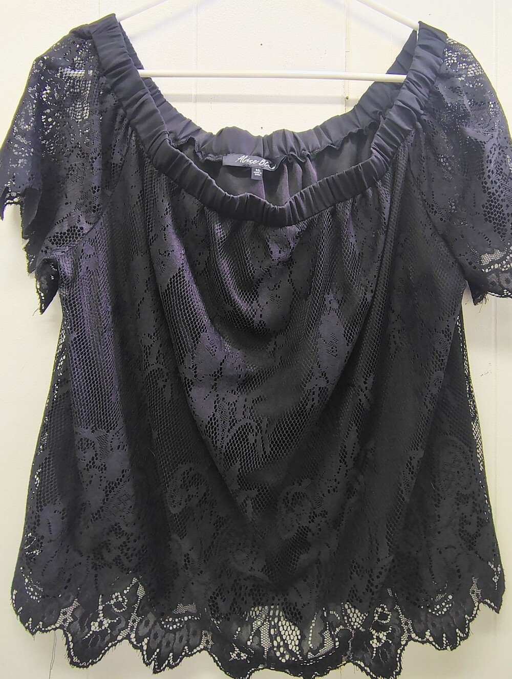 Alice Blue Black Lace Off-Shoulder Top Size XL